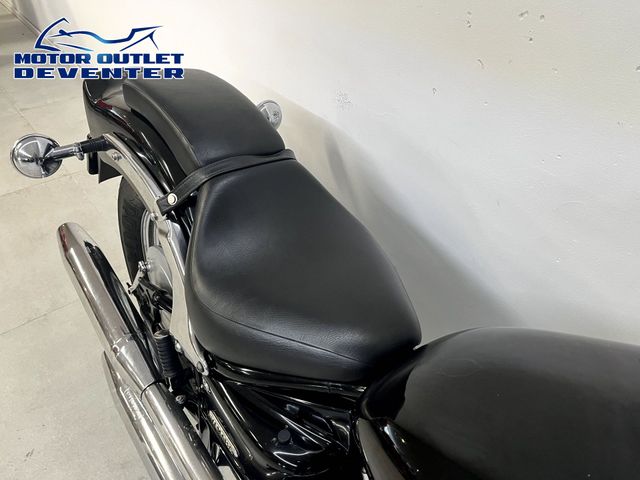 yamaha - xvs-650-dragstar