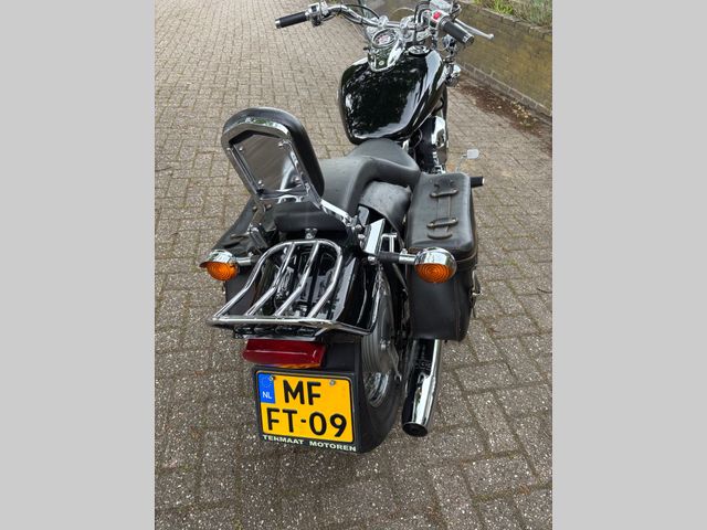 yamaha - xvs-650-dragstar