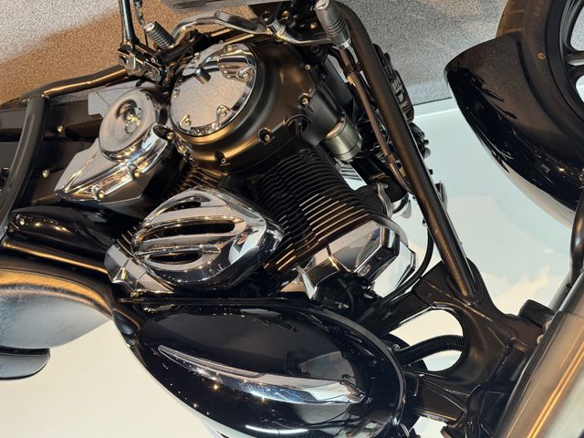 yamaha - xvs-950-a-midnight-star