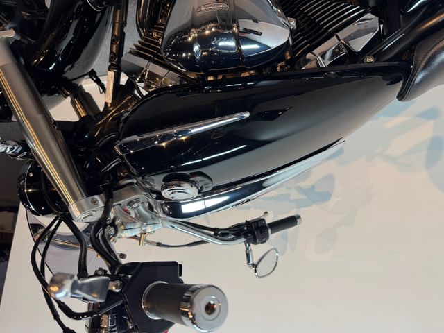 yamaha - xvs-950-a-midnight-star