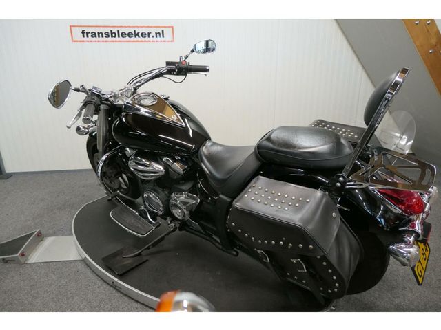 yamaha - xvs-950-a-midnight-star