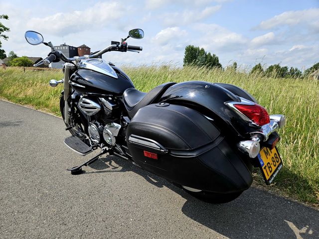 yamaha - xvs-950-a-midnight-star