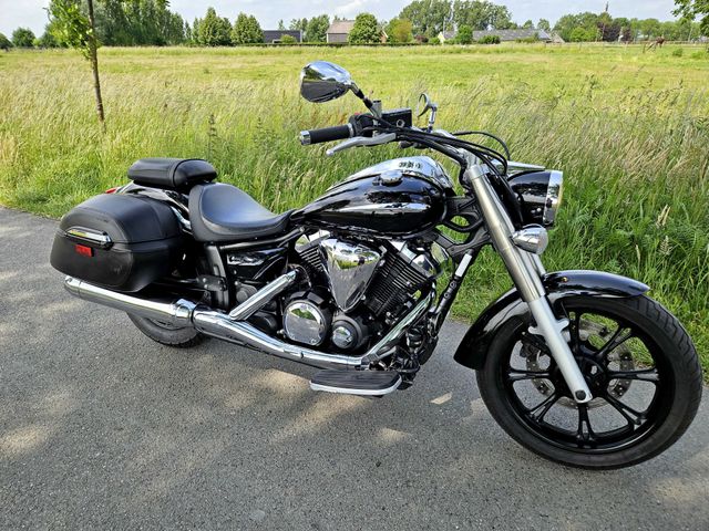 yamaha - xvs-950-a-midnight-star