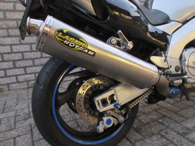 yamaha - yzf-1000-r