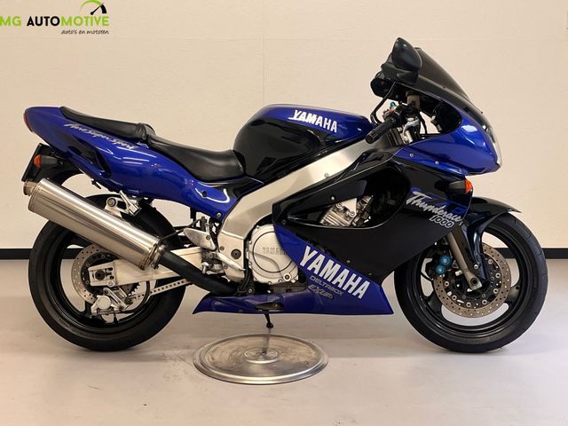 yamaha - yzf-1000-r-thunderace