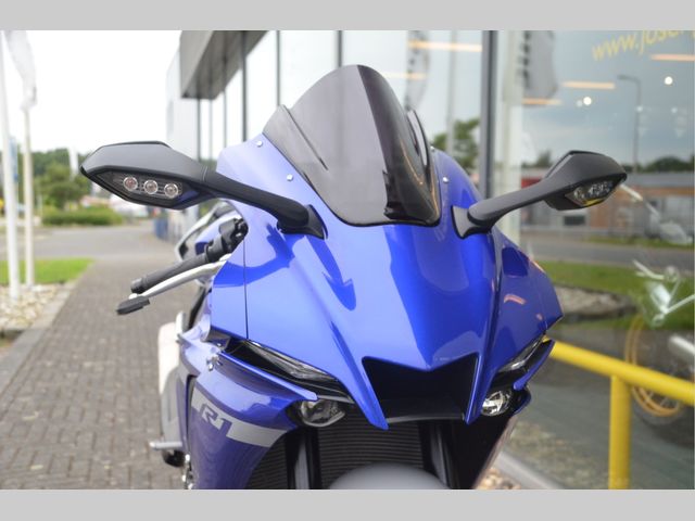 yamaha - yzf-r1