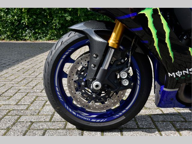 yamaha - yzf-r1