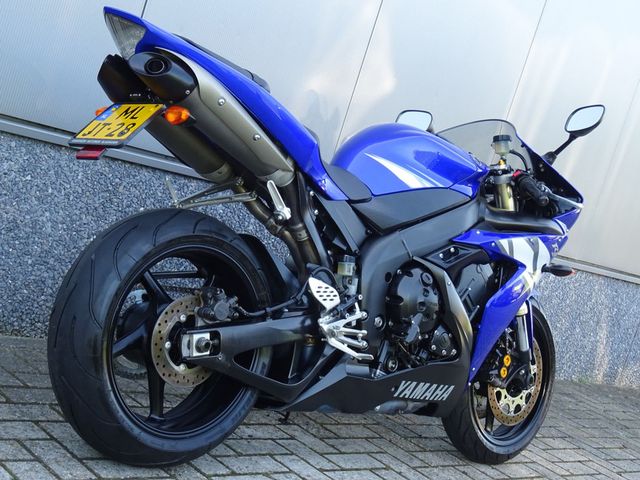 yamaha - yzf-r1