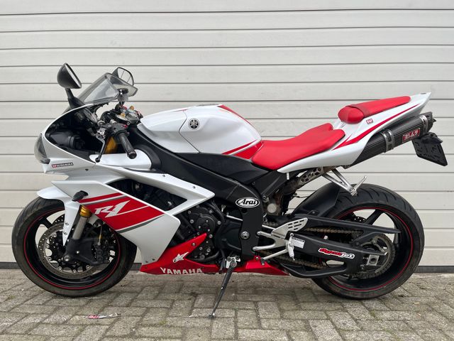 yamaha - yzf-r1