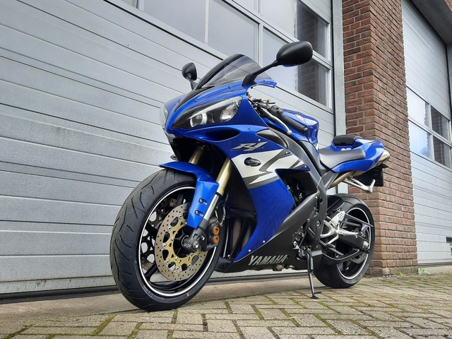 yamaha - yzf-r1