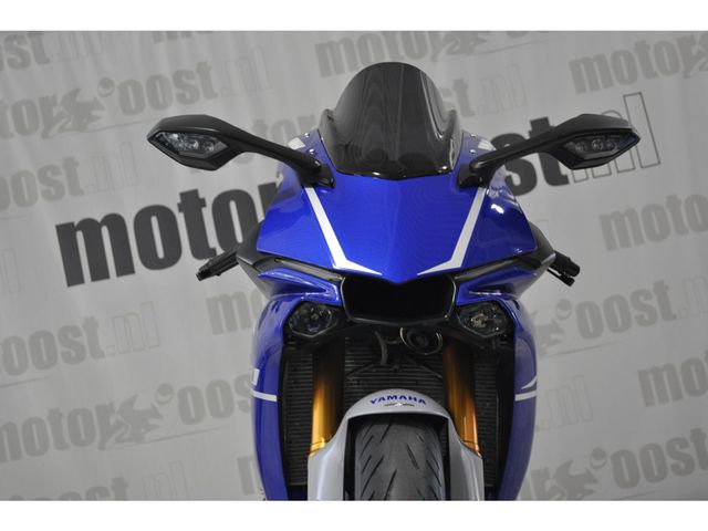 yamaha - yzf-r1