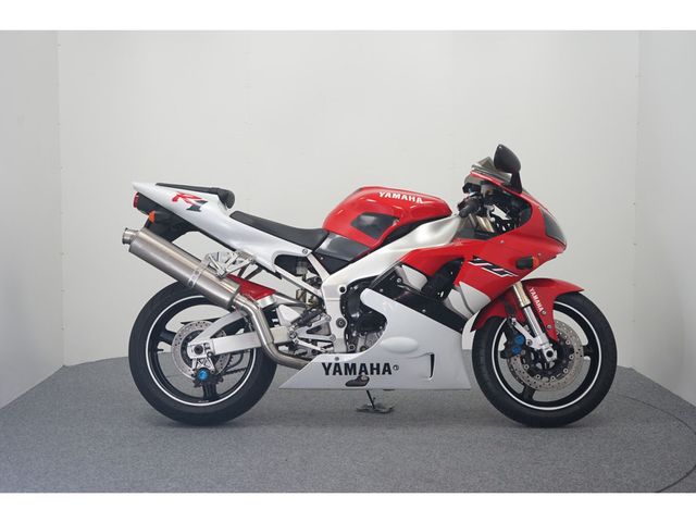 yamaha - yzf-r1