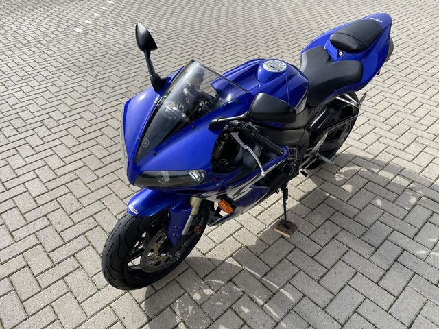 yamaha - yzf-r1