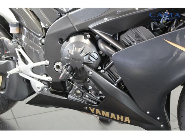 yamaha - yzf-r1