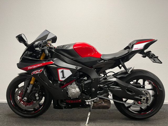 yamaha - yzf-r1