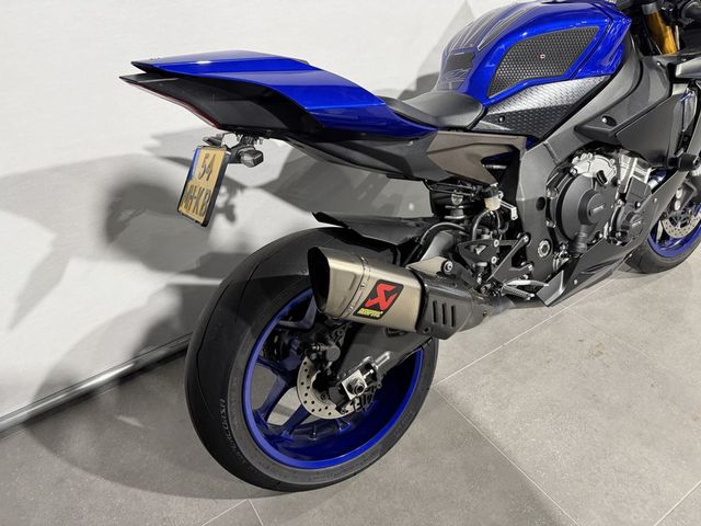 yamaha - yzf-r1