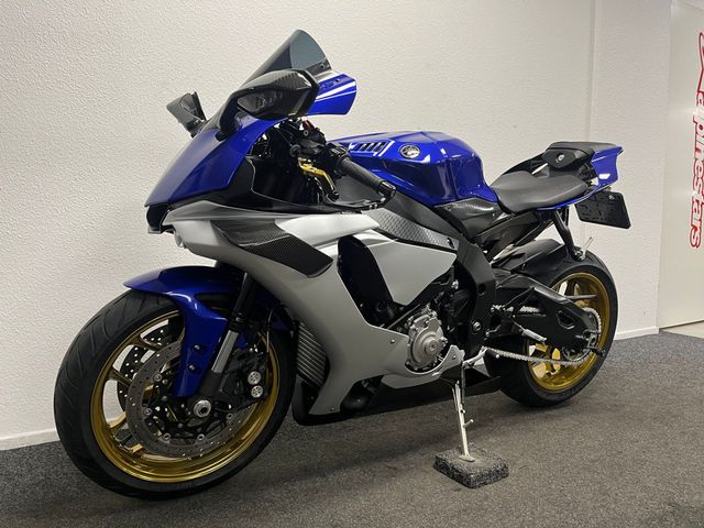 yamaha - yzf-r1