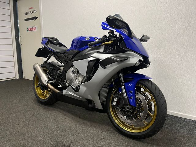 yamaha - yzf-r1