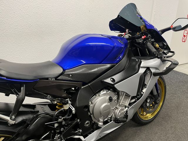 yamaha - yzf-r1