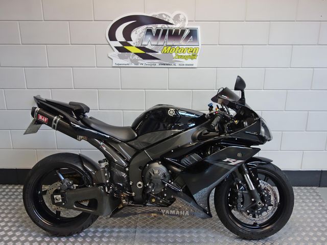 yamaha - yzf-r1