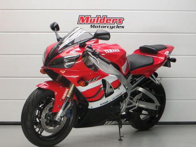 yamaha - yzf-r1