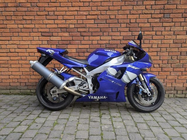 yamaha - yzf-r1