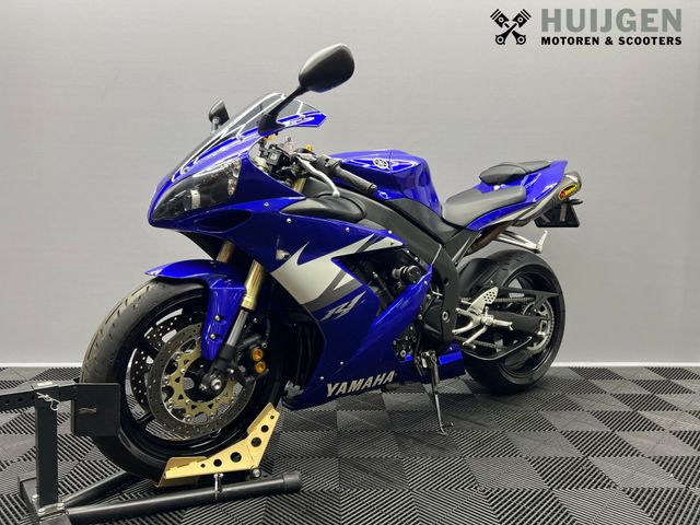 yamaha - yzf-r1