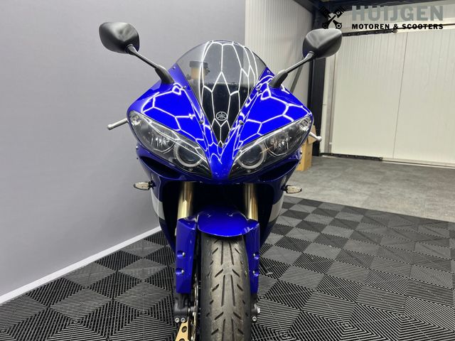 yamaha - yzf-r1