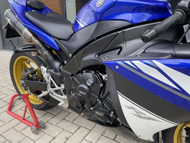 yamaha - yzf-r1