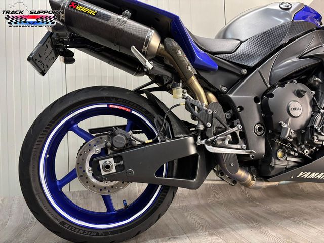 yamaha - yzf-r1