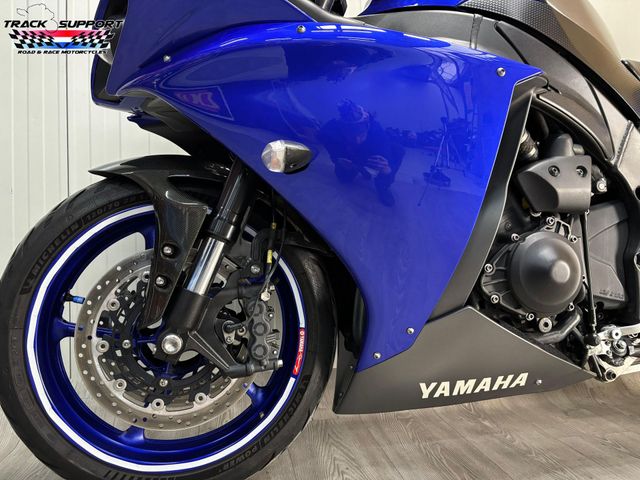 yamaha - yzf-r1