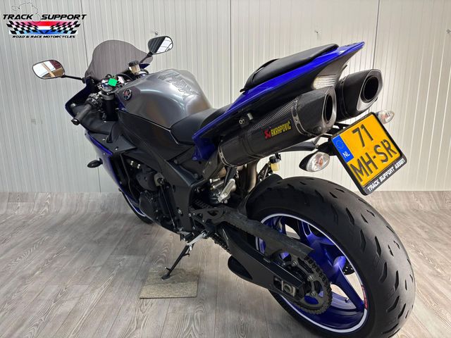 yamaha - yzf-r1