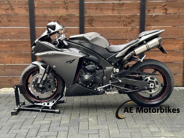 yamaha - yzf-r1