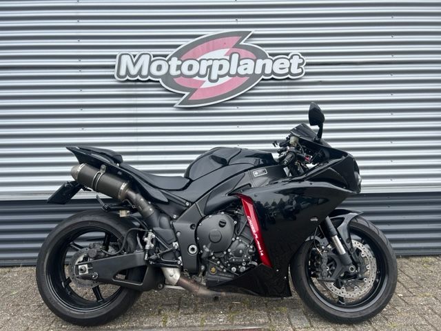 yamaha - yzf-r1
