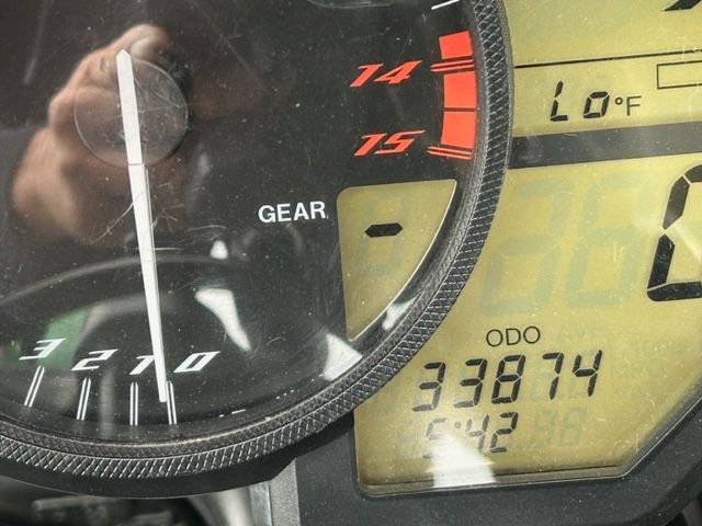 yamaha - yzf-r1