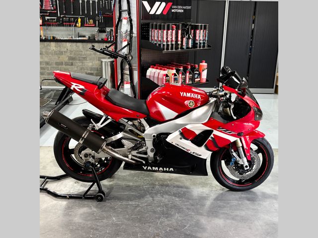 yamaha - yzf-r1