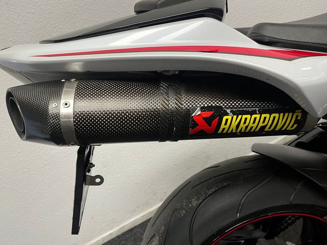 yamaha - yzf-r1