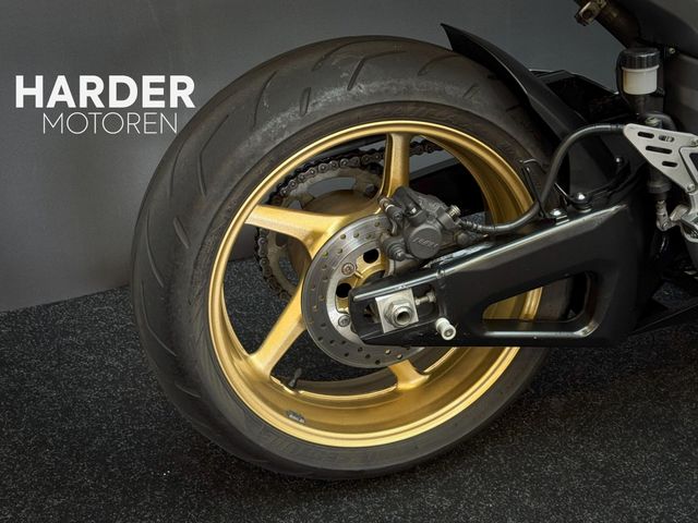 yamaha - yzf-r1