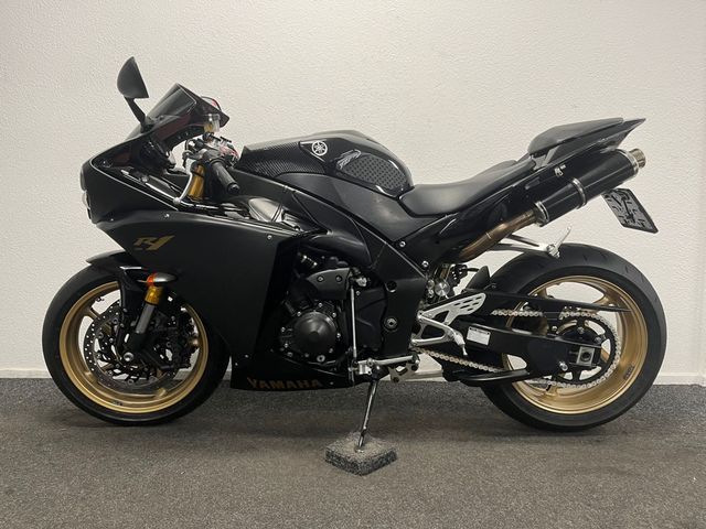 yamaha - yzf-r1