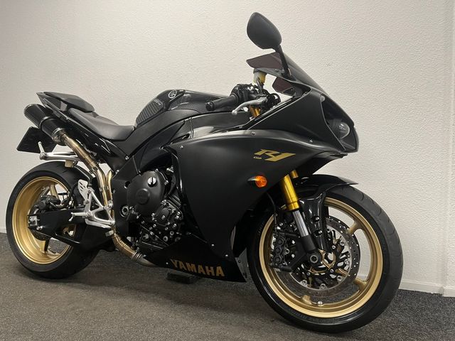 yamaha - yzf-r1