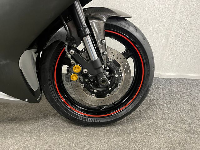 yamaha - yzf-r1