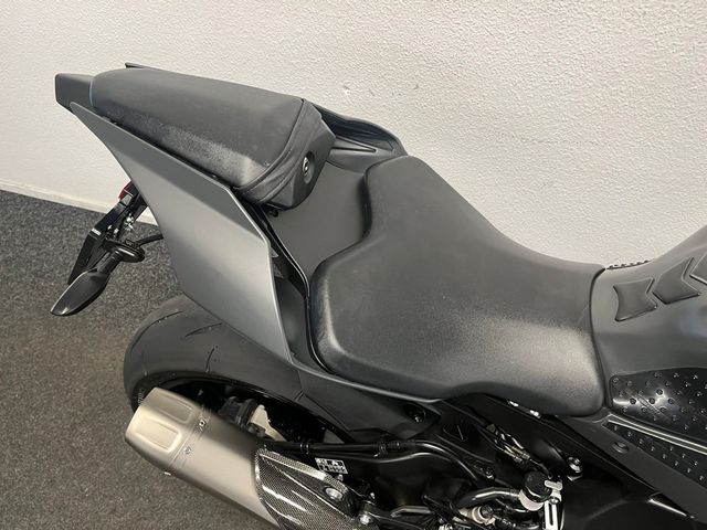 yamaha - yzf-r1