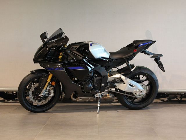 yamaha - yzf-r1m