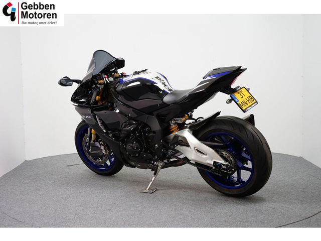 yamaha - yzf-r1m