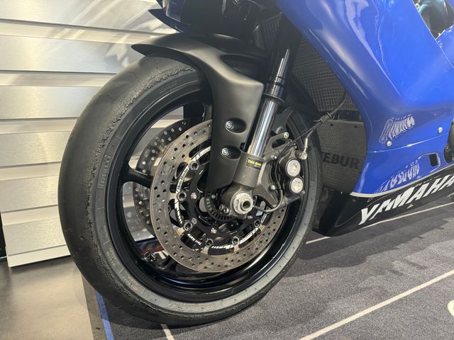 yamaha - yzf-r6-race