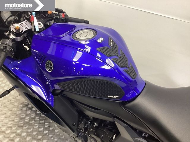 yamaha - yzf-r7