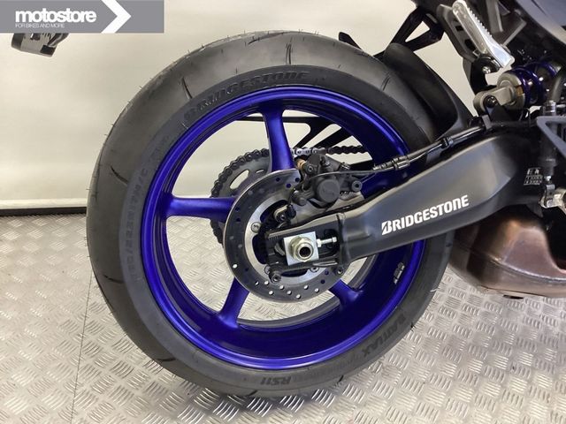 yamaha - yzf-r9